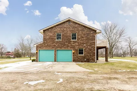 9856 James Dr, Saline, MI 48176 photo 5