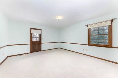 9856 James Dr, Saline, MI 48176 photo 46