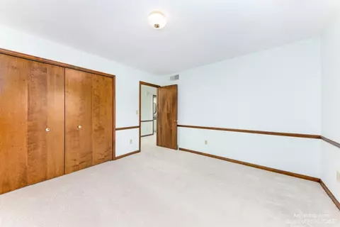 9856 James Dr, Saline, MI 48176 photo 37