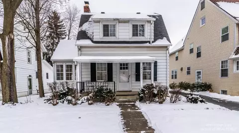 1411 E Park Pl, Ann Arbor, MI 48104 photo 1