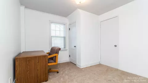 1411 E Park Pl, Ann Arbor, MI 48104 photo 37
