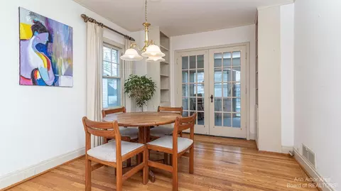 1411 E Park Pl, Ann Arbor, MI 48104 photo 27