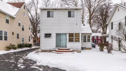 1411 E Park Pl, Ann Arbor, MI 48104 photo 9