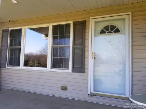 11270 Hitchingham Rd, Milan, MI 48160 photo 8