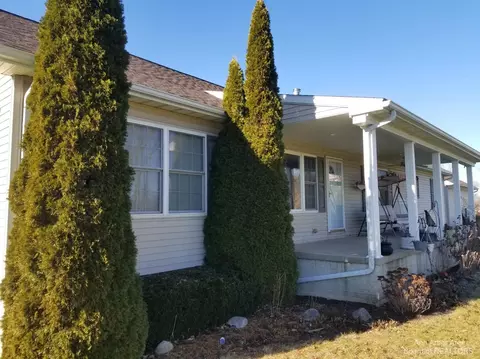 11270 Hitchingham Rd, Milan, MI 48160 photo 6