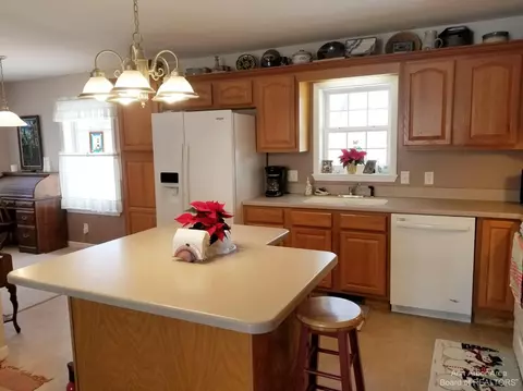 11270 Hitchingham Rd, Milan, MI 48160 photo 17