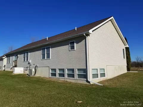 11270 Hitchingham Rd, Milan, MI 48160 photo 61