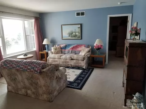 11270 Hitchingham Rd, Milan, MI 48160 photo 10