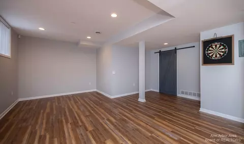 5358 Falling Leaf Dr, Ann Arbor, MI 48108 photo 33