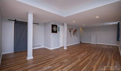 5358 Falling Leaf Dr, Ann Arbor, MI 48108 photo 34