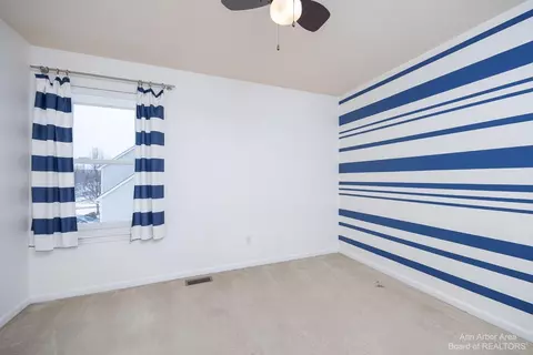 5358 Falling Leaf Dr, Ann Arbor, MI 48108 photo 24
