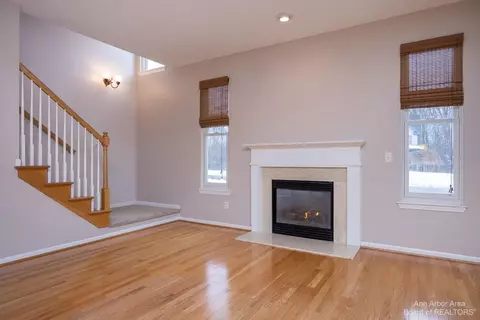 5358 Falling Leaf Dr, Ann Arbor, MI 48108 photo 14
