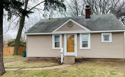 7220 Hollywood St, Romulus, MI 48174 photo 2
