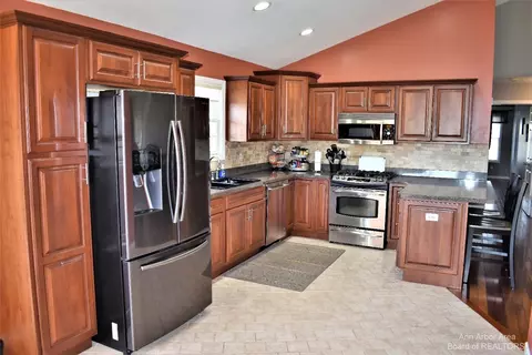 4052 Webster Way, Britton, MI 49229 photo 7