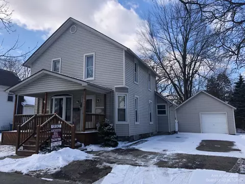 840 Bush St, Jackson, MI 49202 photo 2