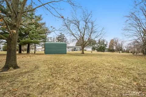 12355 Roepke Rd, Gregory, MI 48137 photo 5