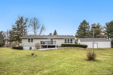 12355 Roepke Rd, Gregory, MI 48137 photo 4