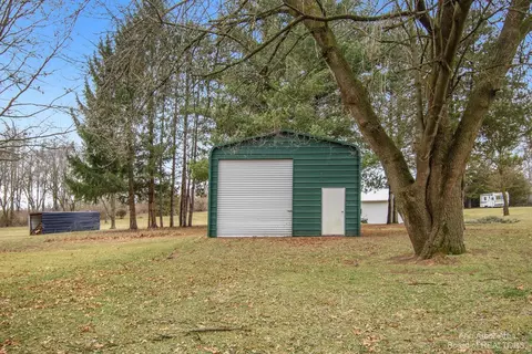12355 Roepke Rd, Gregory, MI 48137 photo 7