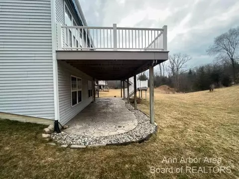 6973 Wilson Dr, Dexter, MI 48130 photo 4