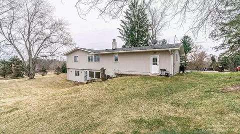 2160 Milkey Rd, Saline, MI 48176 photo 3