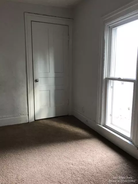 914 1st St, Jackson, MI 49203 photo 18