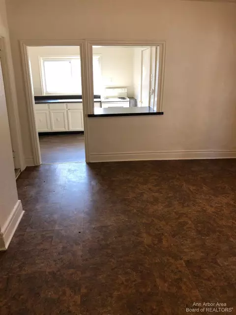 914 1st St, Jackson, MI 49203 photo 7