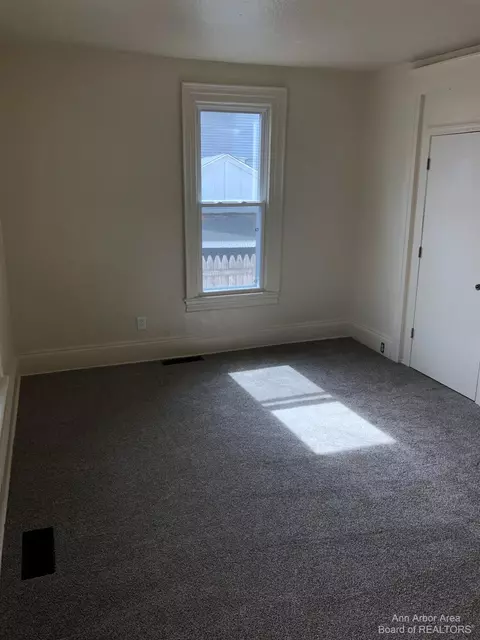 914 1st St, Jackson, MI 49203 photo 20