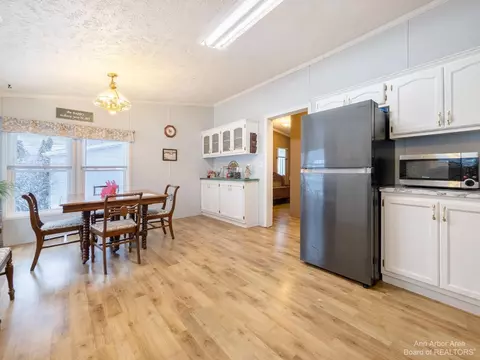 3532 Sechler Dr, Jackson, MI 49201 photo 12