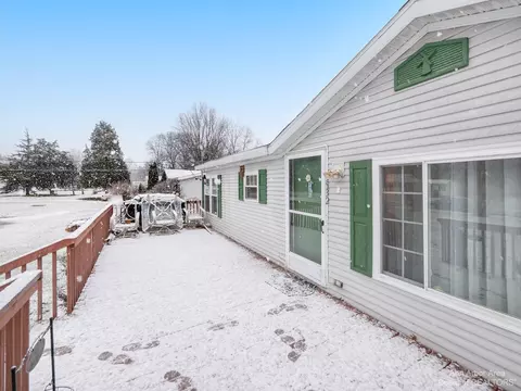 3532 Sechler Dr, Jackson, MI 49201 photo 3