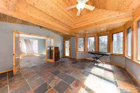 20535 Hidden Lake Dr, Gregory, MI 48137 photo 11