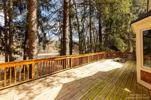 20535 Hidden Lake Dr, Gregory, MI 48137 photo 34