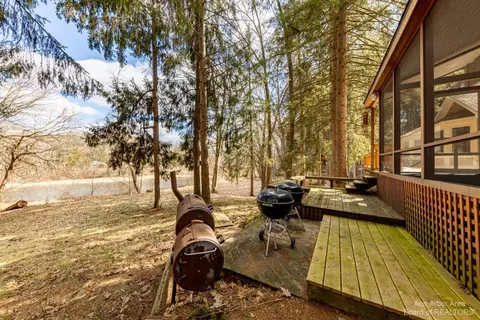20535 Hidden Lake Dr, Gregory, MI 48137 photo 35