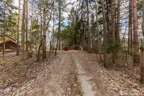 20535 Hidden Lake Dr, Gregory, MI 48137 photo 37