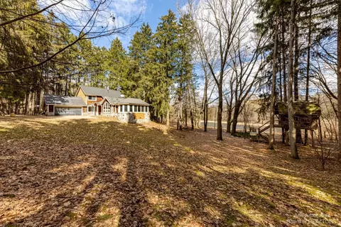 20535 Hidden Lake Dr, Gregory, MI 48137 photo 41