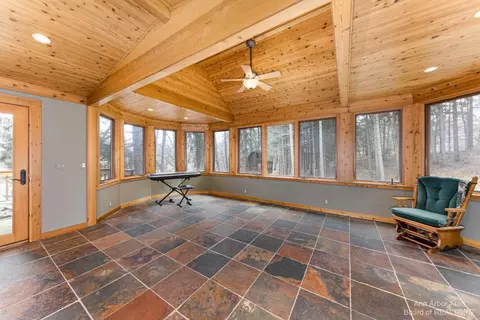 20535 Hidden Lake Dr, Gregory, MI 48137 photo 10