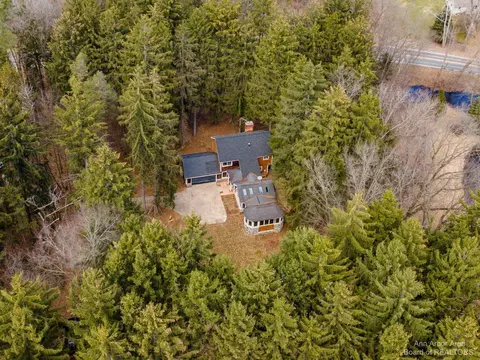 20535 Hidden Lake Dr, Gregory, MI 48137 photo 43
