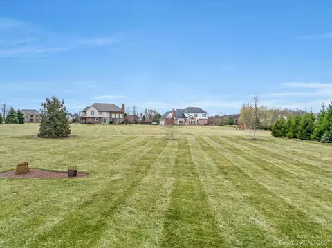 595 Darwin Ct, Saline, MI 48176 photo 43