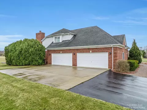 595 Darwin Ct, Saline, MI 48176 photo 44