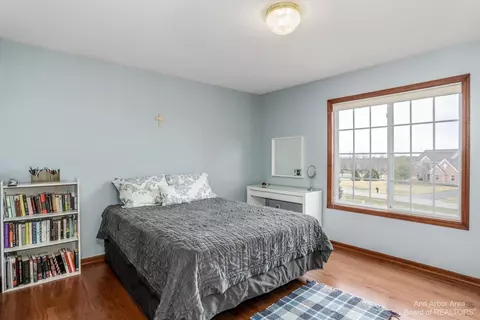 595 Darwin Ct, Saline, MI 48176 photo 36