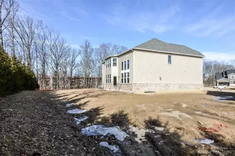 117 Beddingham Ct, Saline, MI 48176 photo 3