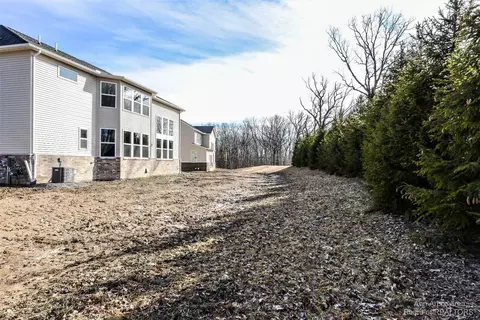 117 Beddingham Ct, Saline, MI 48176 photo 5