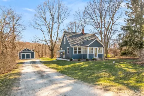 945 Judd Rd, Saline, MI 48176 photo 2