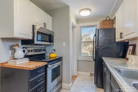 945 Judd Rd, Saline, MI 48176 photo 14