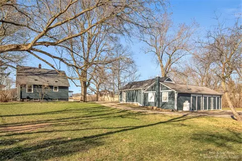 945 Judd Rd, Saline, MI 48176 photo 29
