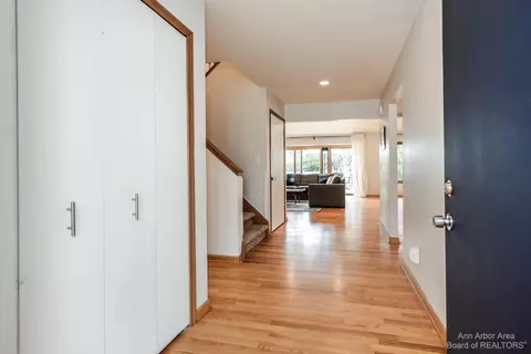 2765 Ember Way, Ann Arbor, MI 48104 photo 3