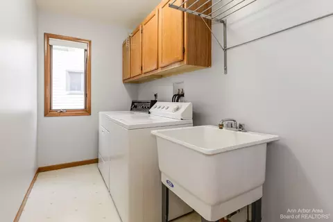 2765 Ember Way, Ann Arbor, MI 48104 photo 17