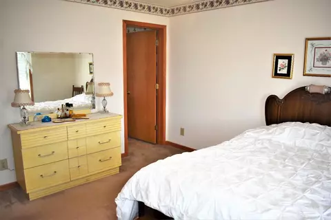 464 Cass St, Dundee, MI 48131 photo 14