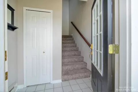 50433 Monroe St, Canton, MI 48188 photo 37