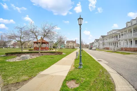 50433 Monroe St, Canton, MI 48188 photo 40