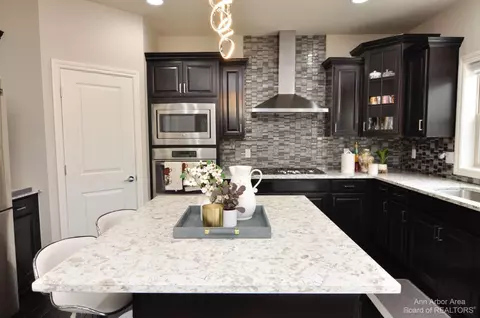 2182 Chaps Dr, Troy, MI 48085 photo 43